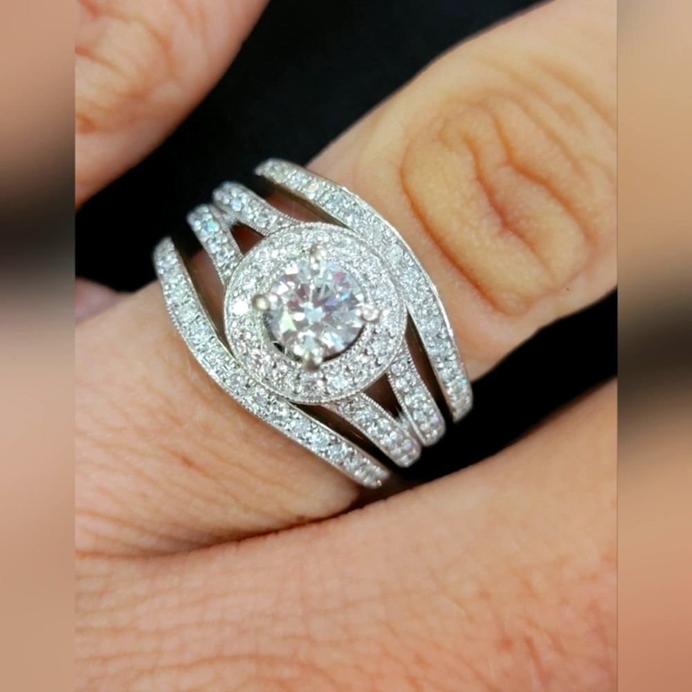 LIKE NEW Engagement Ring and bands size 5 3/4